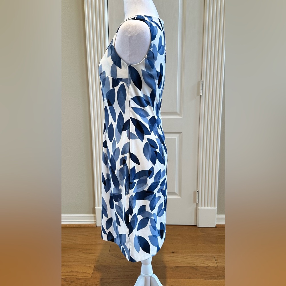 Dressbarn Sz 4 Blue and White Sheath Midi Dress Sleeveless - Picture 4 of 12